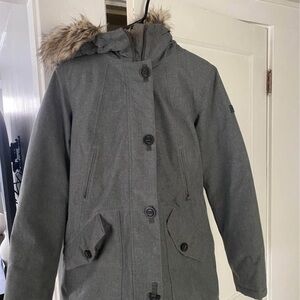 The North Face Women's Gray Ski Jacket with Faux Fur Hood